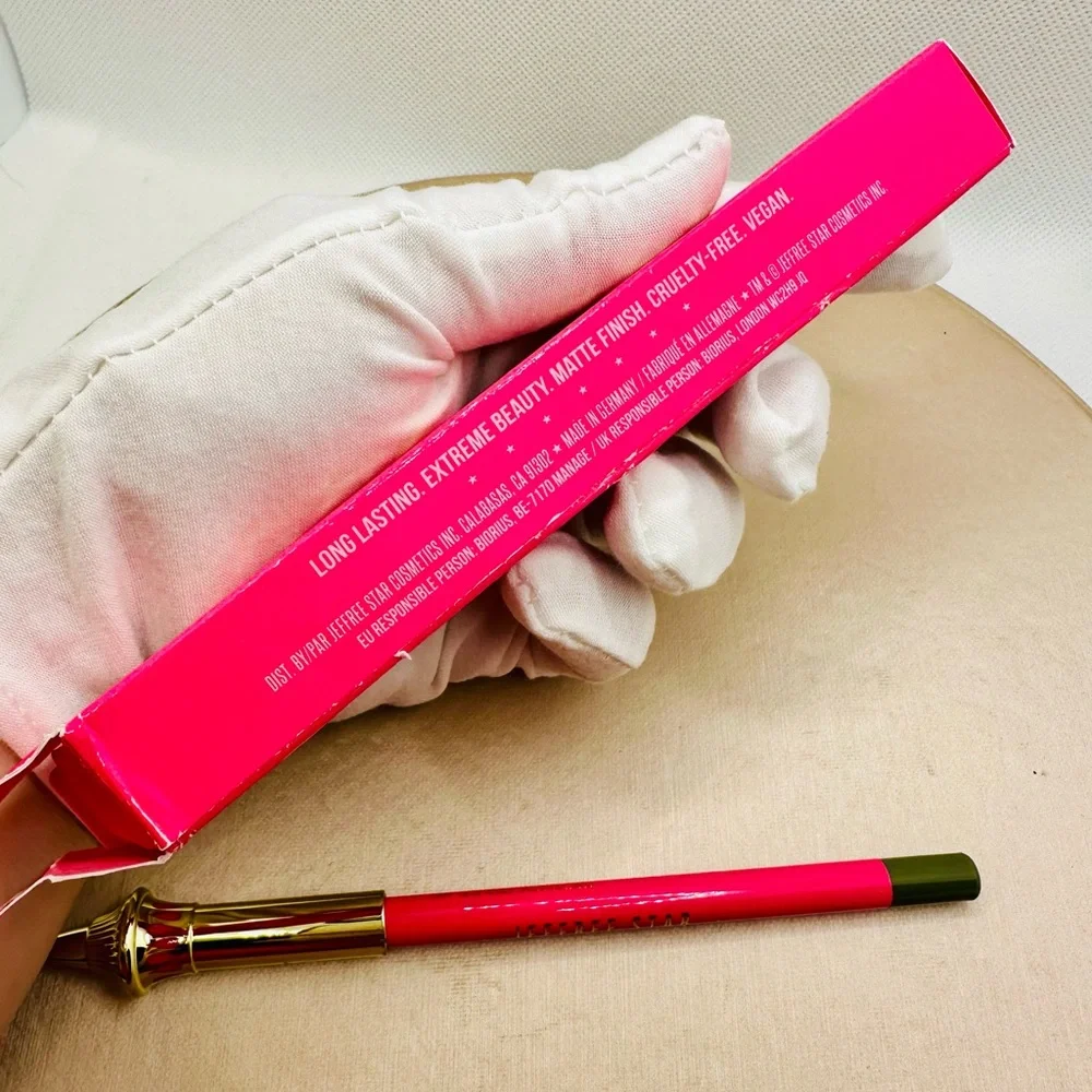 NEW! Jeffree Star Cosmetics Dirty Money Velour Lip Liner